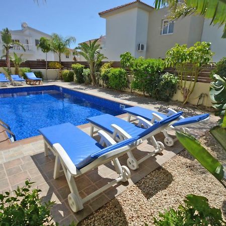 Villa Favor - 3 Bed With Pool Close To Nissi Beach アヤナパ エクステリア 写真