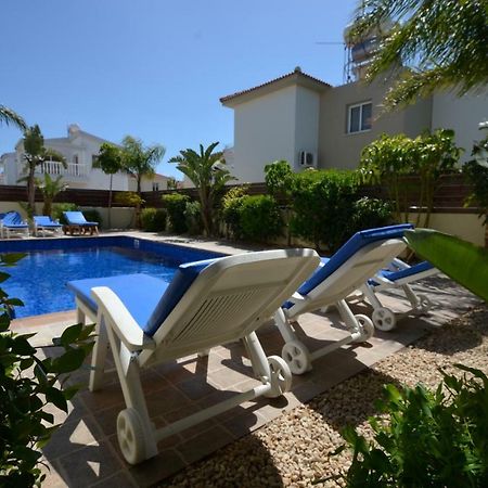Villa Favor - 3 Bed With Pool Close To Nissi Beach アヤナパ エクステリア 写真