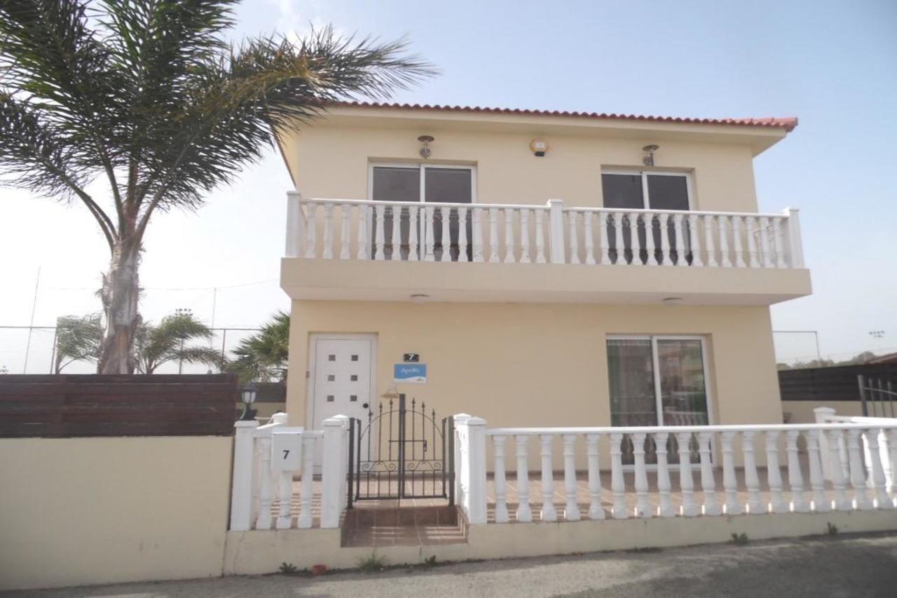 Villa Favor - 3 Bed With Pool Close To Nissi Beach アヤナパ エクステリア 写真