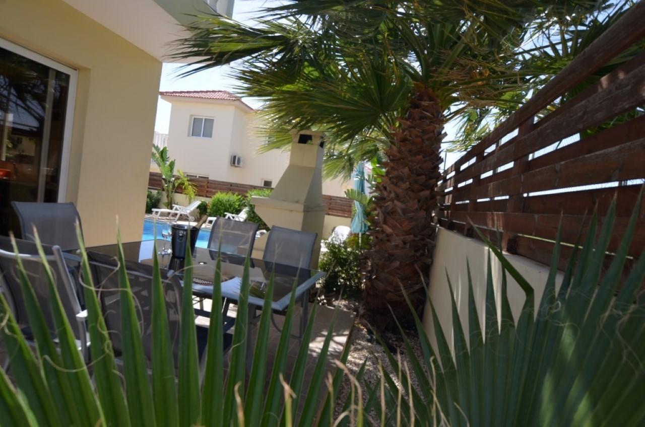 Villa Favor - 3 Bed With Pool Close To Nissi Beach アヤナパ エクステリア 写真